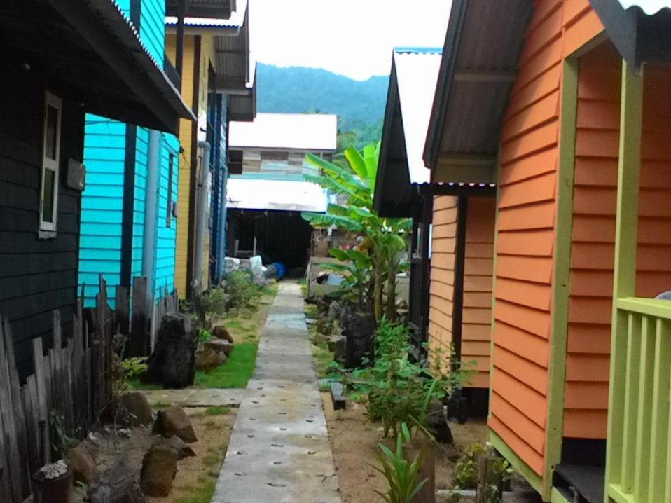 Beach Shack Chalet - Garden View Aframe Big Unit Kampong Juara Exterior photo